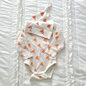 Monica and Andy pizza set